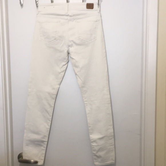 American Eagle White Stretch Jeans- used - Picture 3 of 4